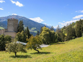 Villa Burg Biedenegg mit Schlosscafé - FIE211, Fliess